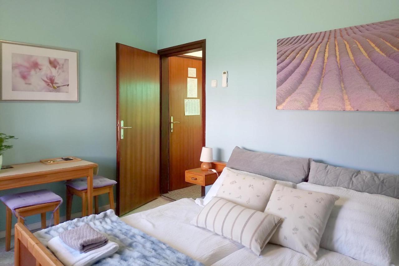 Sobe Zimmer Rooms Zivcic Karlovac Dış mekan fotoğraf